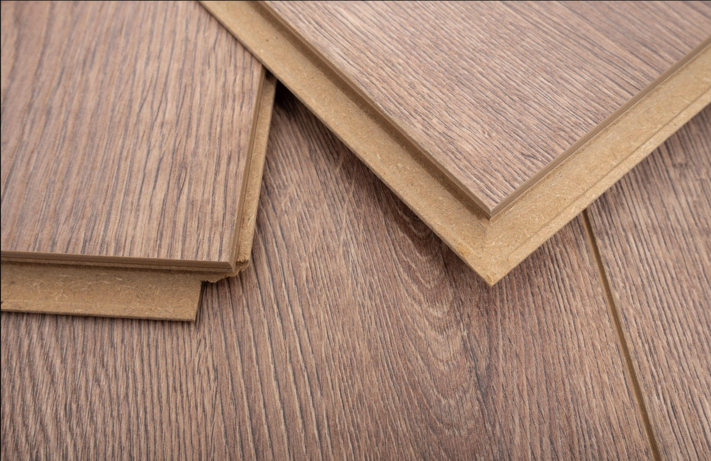 Medium Brown Oak 12mm  Laminate Floor | 1.35m² Pack Coverage