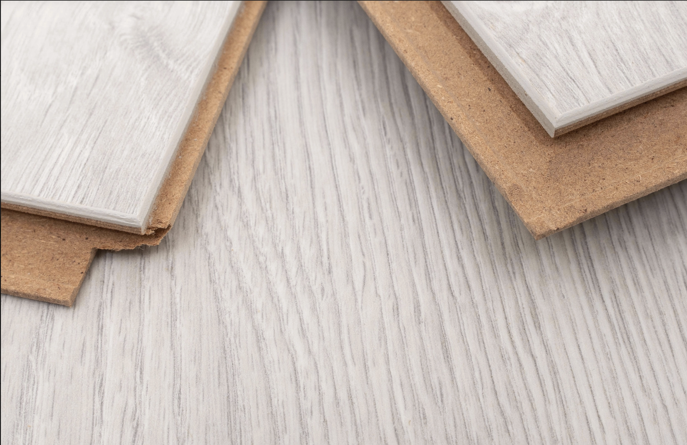 White Grey Oak 12mm  Laminate Floor | 1.35m² Pack Coverage