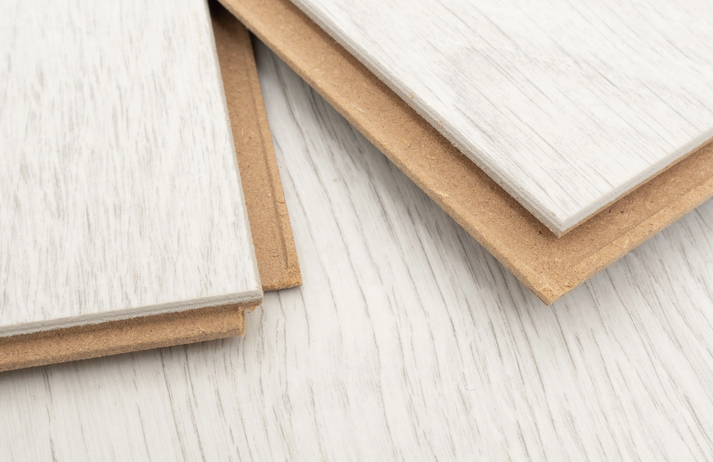 Silver Grey Oak 8mm Laminate Floor | 1.83m² Pack Coverage