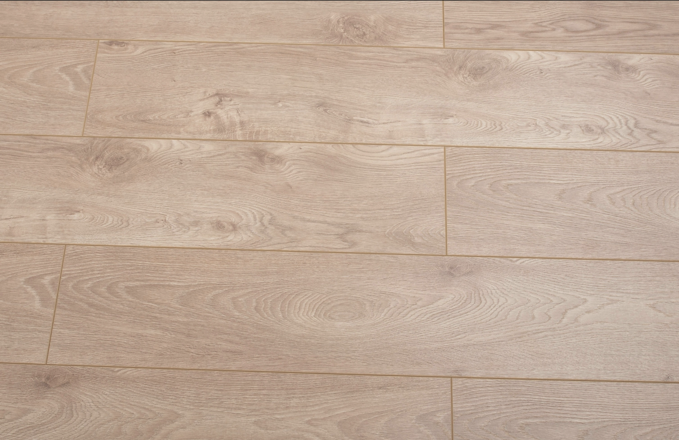 Light Brown Oak 12mm  Laminate Floor | 1.35m² Pack Coverage